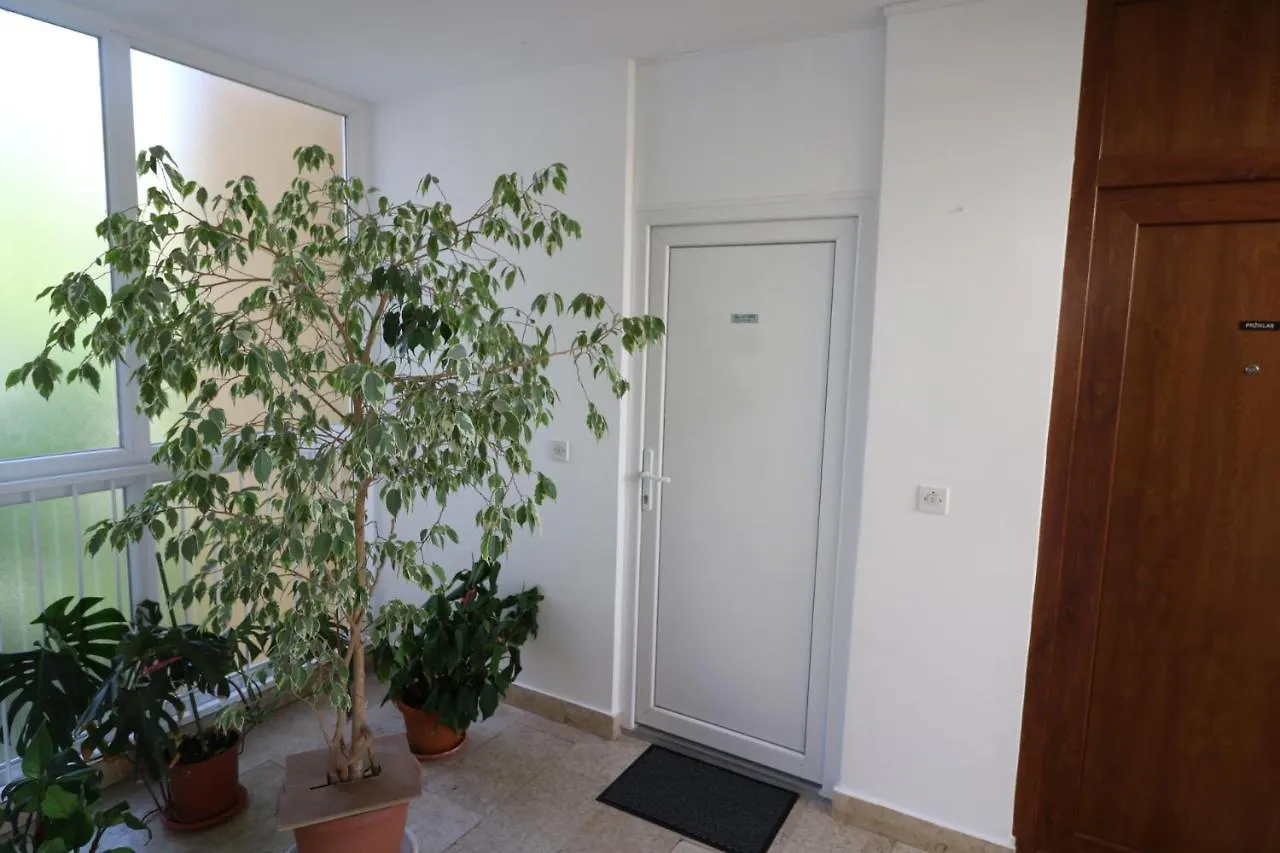 Klaudia Apartman Póla 0*,  Horvátország