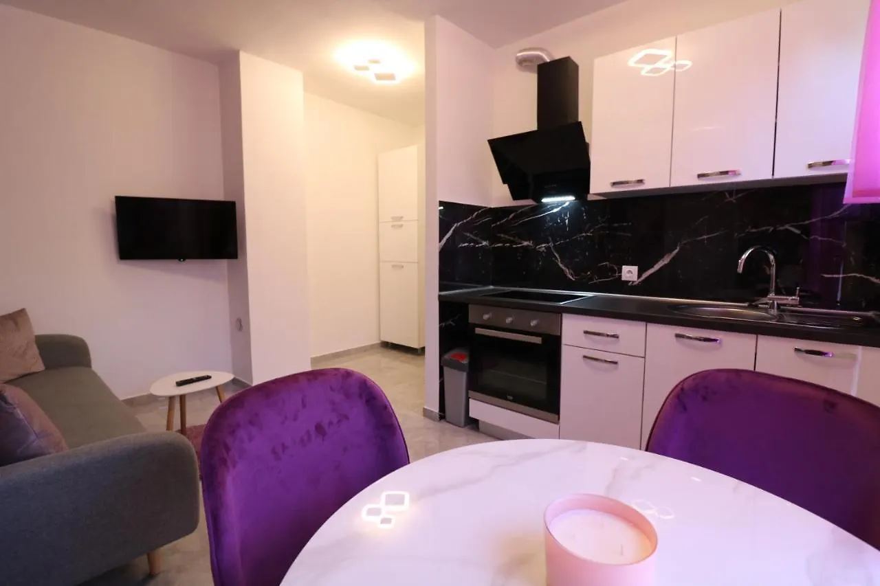 Klaudia Apartman Póla